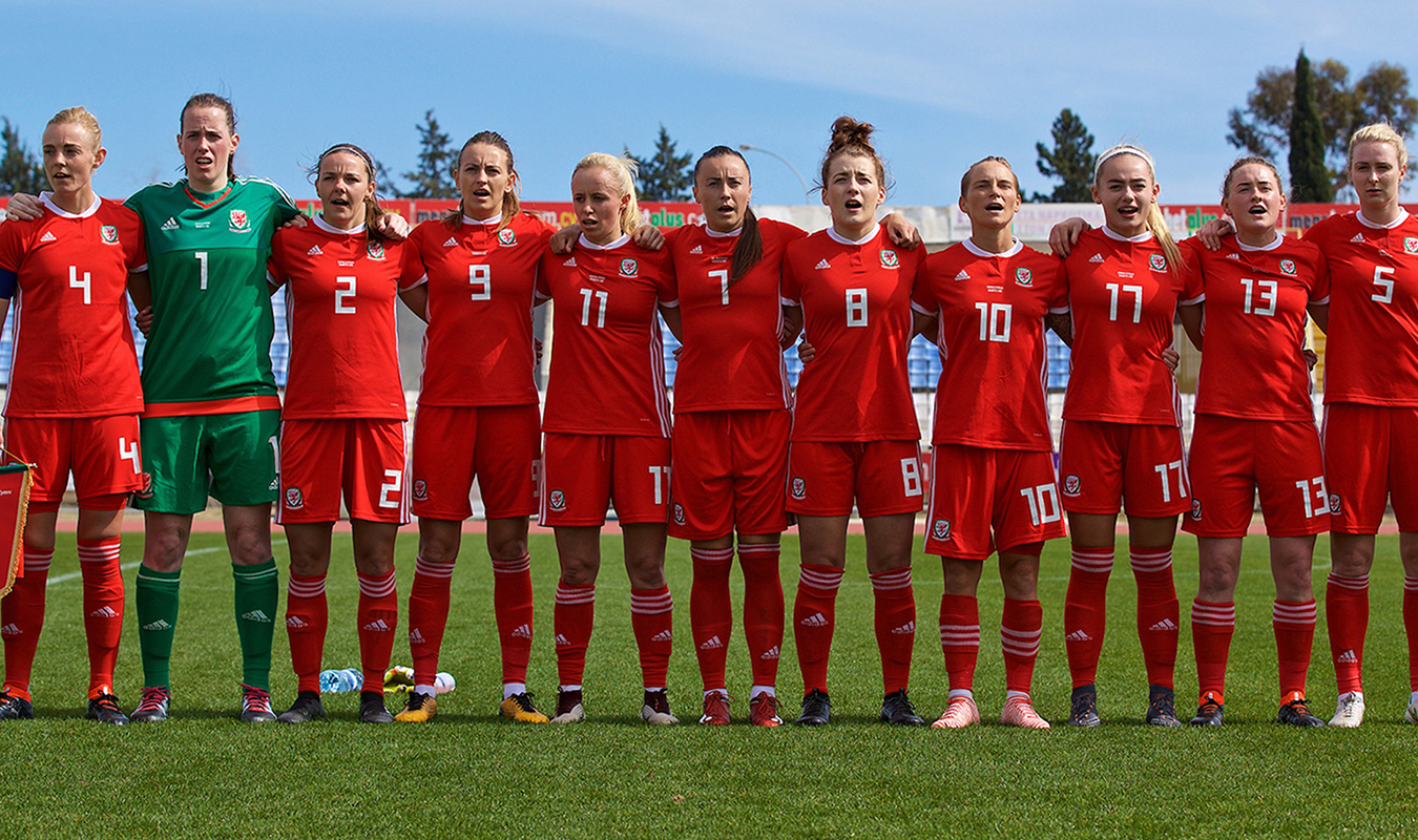 A group shot of the Wales Women's football team
